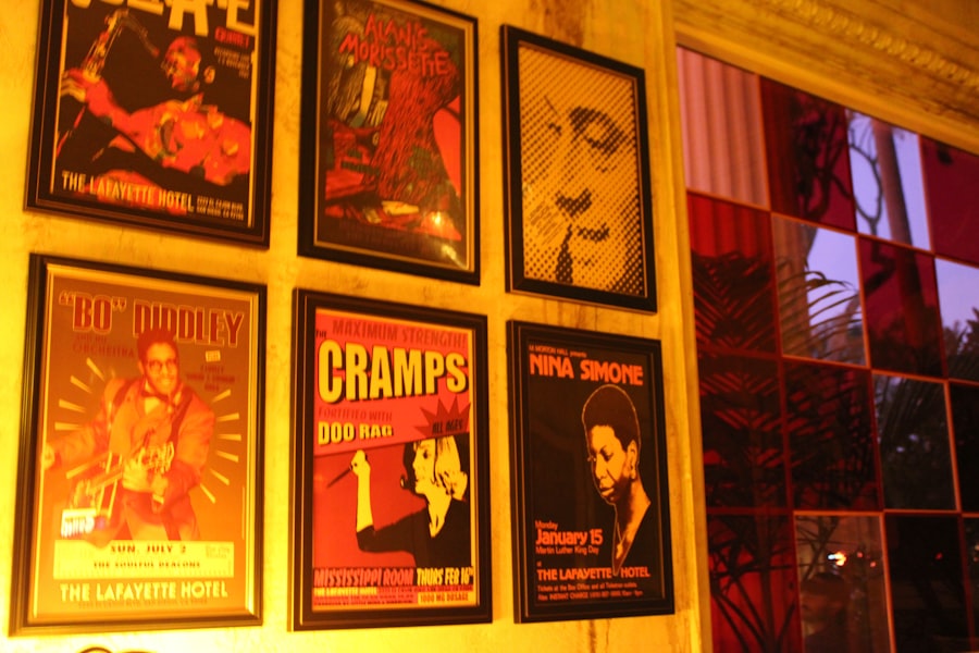 Photo propaganda films