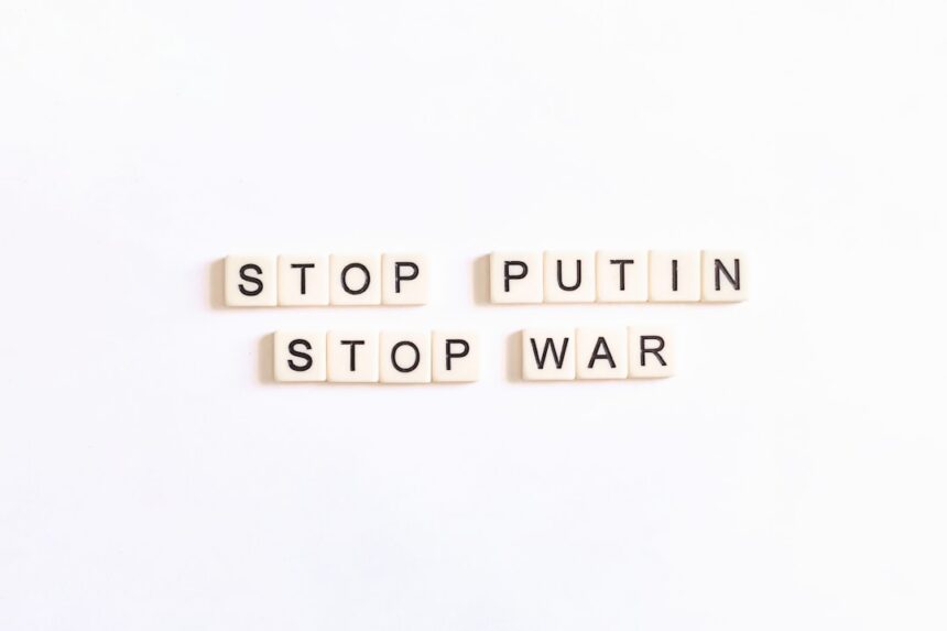 Photo propaganda techniques