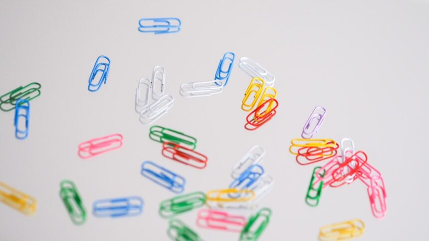 Photo paperclip