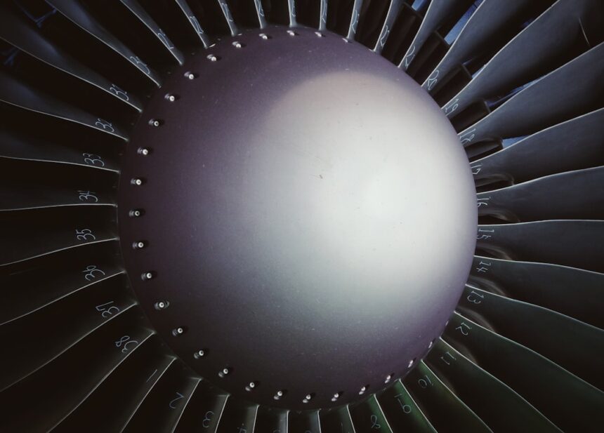 Photo jet engine