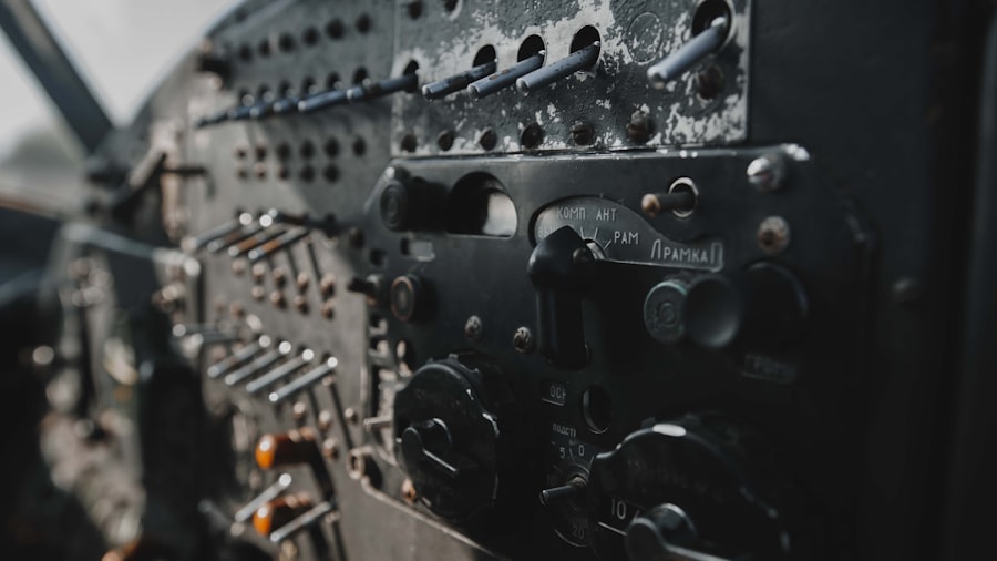 Photo submarine warfare acoustic signature analysis