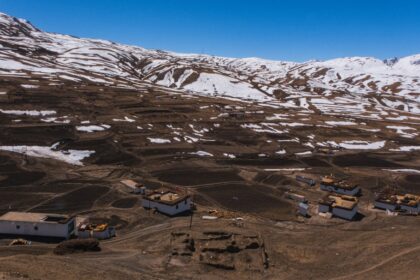 Photo pituffik space base greenland