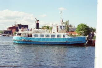 Photo flotilla chief