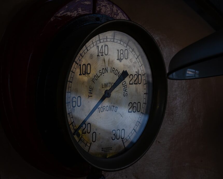 Photo submarine crew psychology pressure