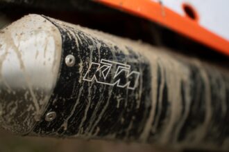 Photo pipeline maintenance log