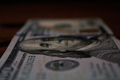 Photo cash-flow constraint