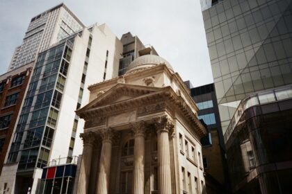 Photo British financial architecture