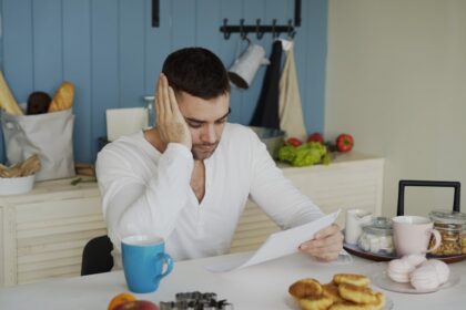 Photo financial pressure