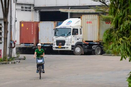 Photo Logistics failure