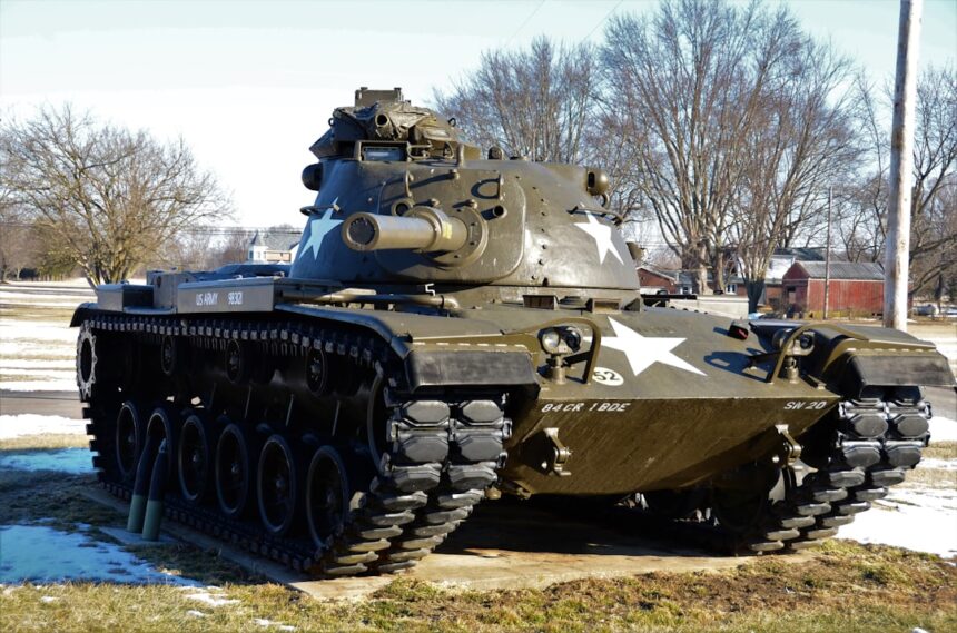 Photo T-62 tank logistics
