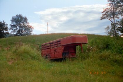 Photo abandoned equipment