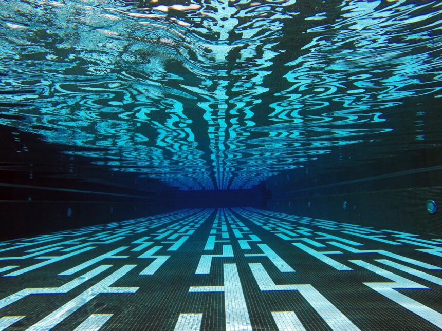 Photo underwater acoustic array technology