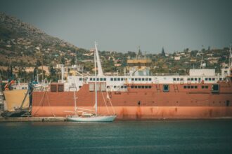Photo Glomar Explorer ship