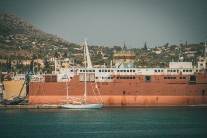 Photo Glomar Explorer ship