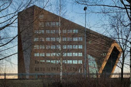 Photo energy management