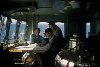 Photo submarine crew psychological breakdown
