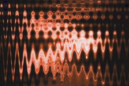 Photo seismic sensing nuclear detection
