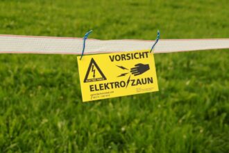 Photo early warning system