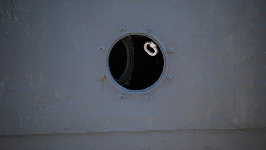 submarine hiding tactics