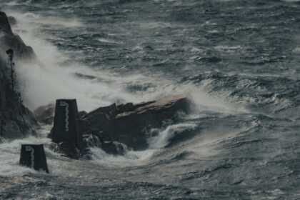 Photo submarine tactics