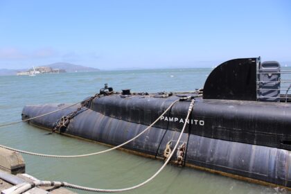 Photo submarine tradecraft espionage operation
