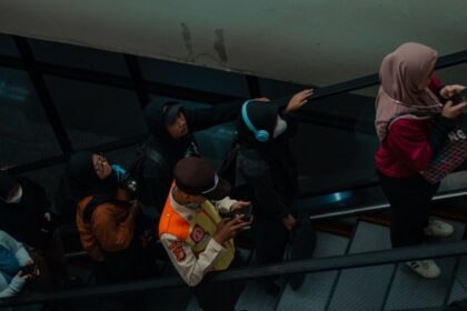 Photo hostage negotiations