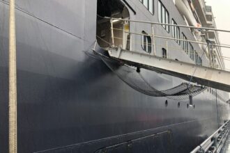 Photo Navy ship scuttling procedures