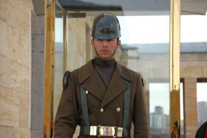 Photo defense contractor