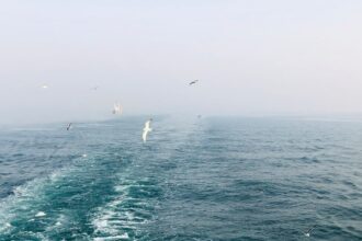 Photo traffic analysis naval warfare