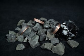 Photo titanium vs steel