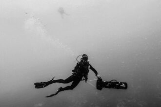 Photo saturation diving