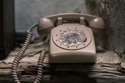 Photo Ronald Pelton embassy phone call