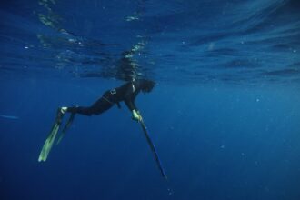 Photo Undersea cable tapping