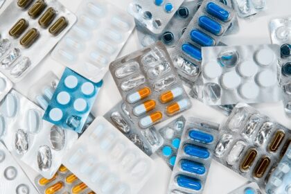 Photo antibiotics