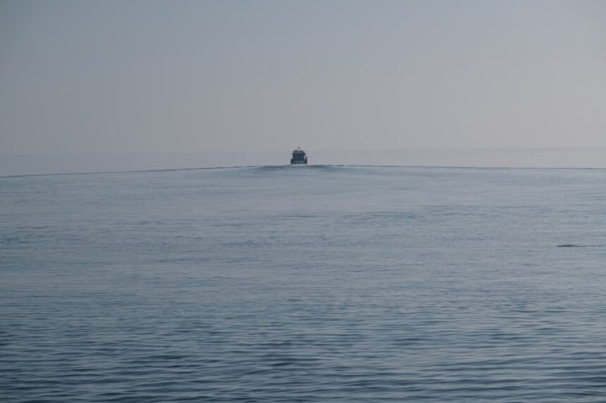 Photo CIA submarine concealment