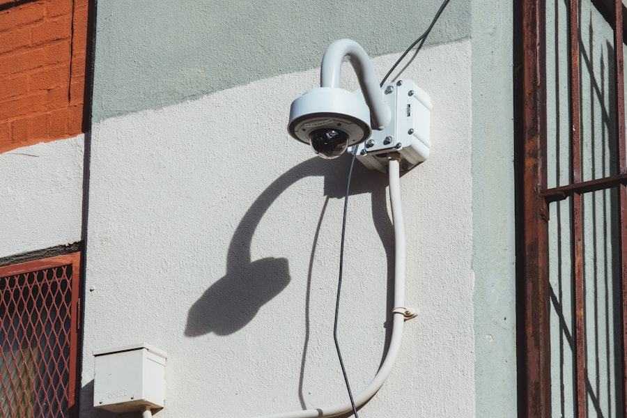 Photo cable surveillance
