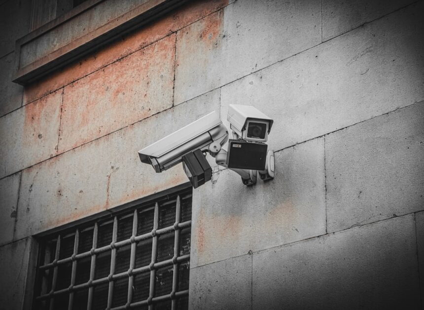 Photo espionage