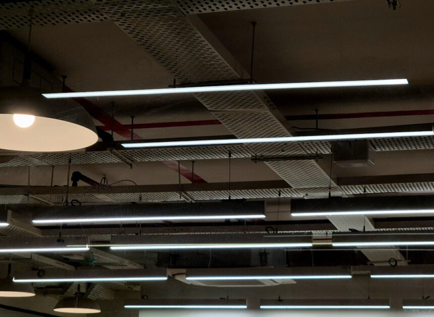 Photo decoy lighting systems