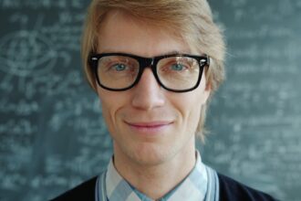 Photo intelligence sharing