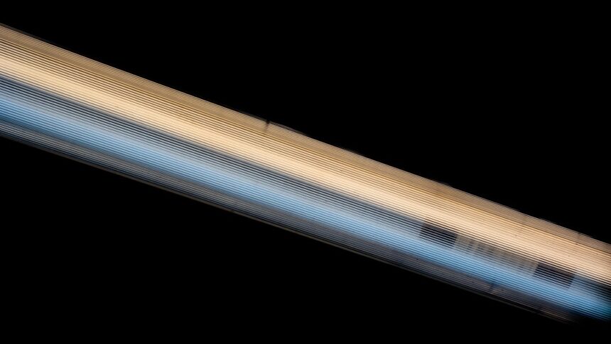 Photo copper cable tap