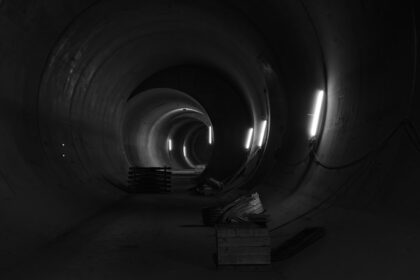 Photo tunnel engineering