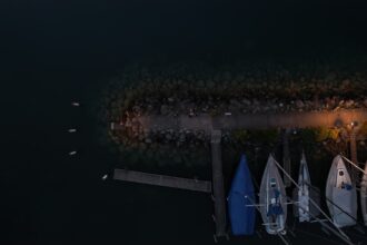 Photo submarine quieting features