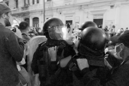 Photo confrontation