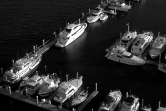 Photo maritime identity synchronization