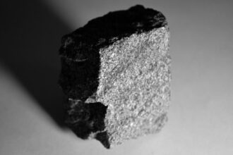 Photo lithium-7 vs lithium-6 properties