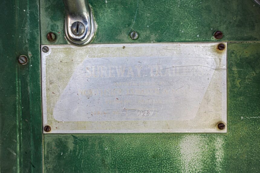 Photo radio operator signature identification