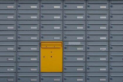 Photo shipping metadata