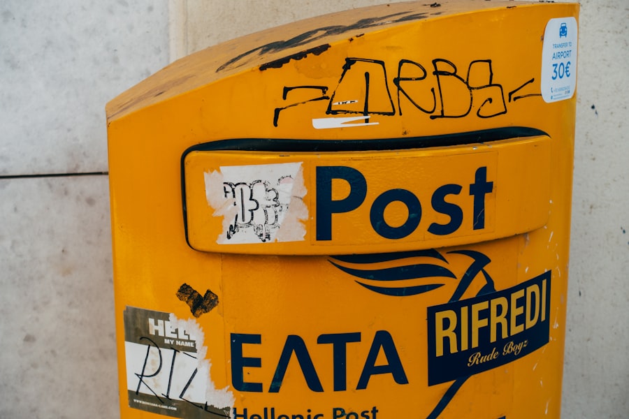 Photo shipping metadata