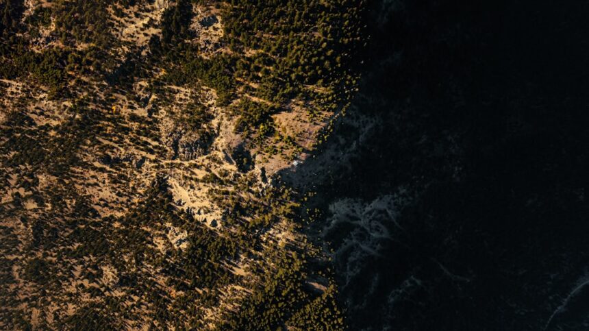 Photo Satellite tasking patterns