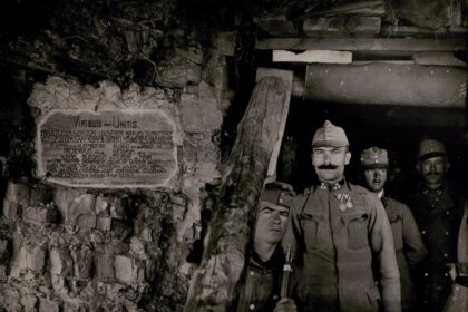 Photo albert speer gatekeeper hitler orders